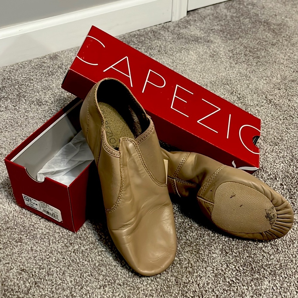 Capezio slip on Jazz shoes